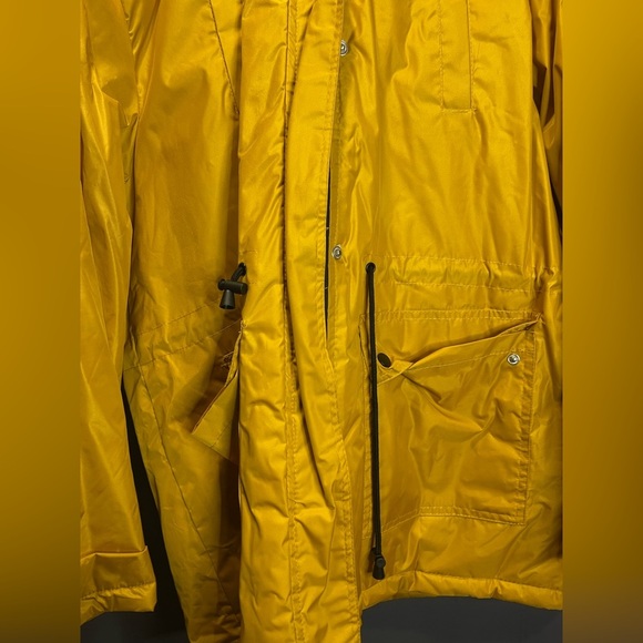 BEVERLY HILLS POLO CLUB MUSTARD YELLOW PARKA COAT - Picture 2 of 13